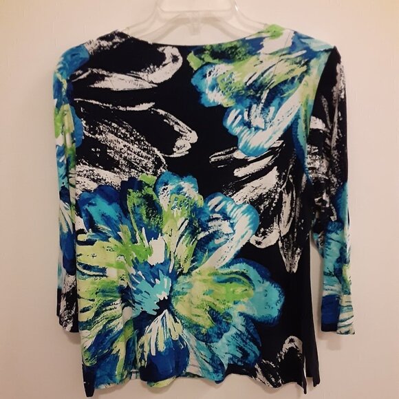 Alfred Dunner PM Black Top w/Blue, Green & White Flowers & Studded Neckline - Picture 4 of 4